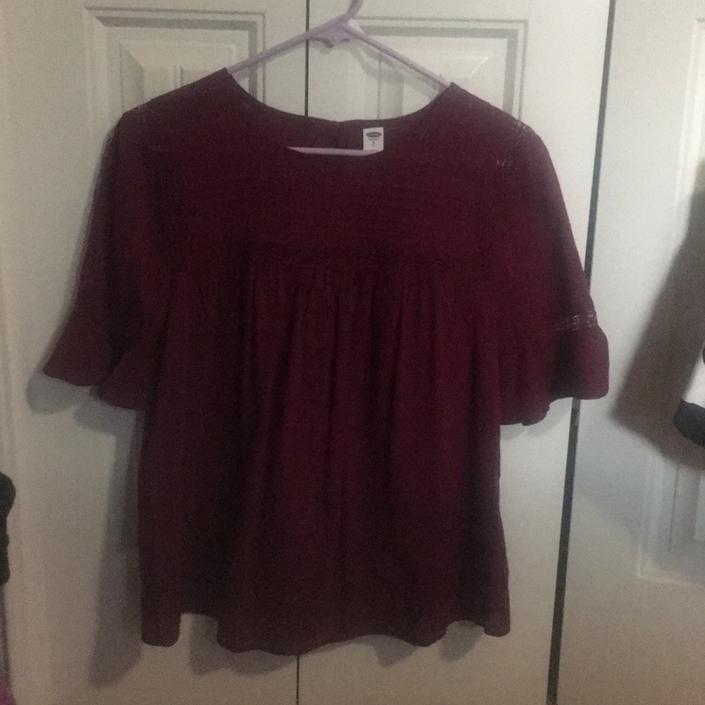Flowey maroon shirt